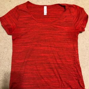 Lularoe - Classic Tee